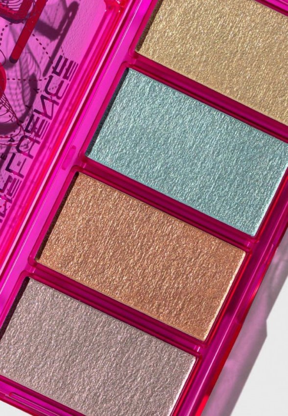 Палетка хайлайтеров Influence Beauty