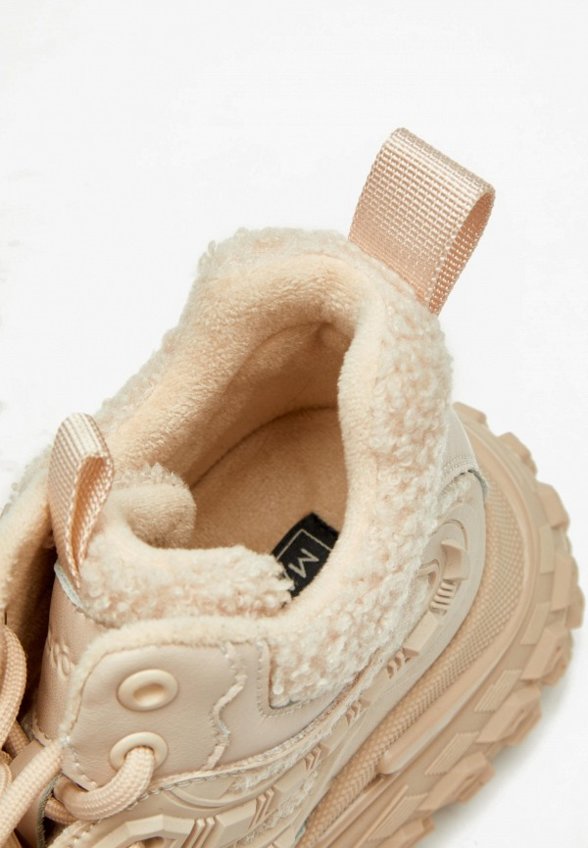 Кроссовки Mascotte