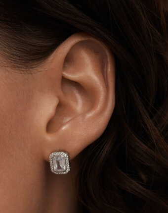 Серебряные серьги-гвоздики ПОЛНОЧЬ с фианитами в огранке Эмеральд MIE женщинам