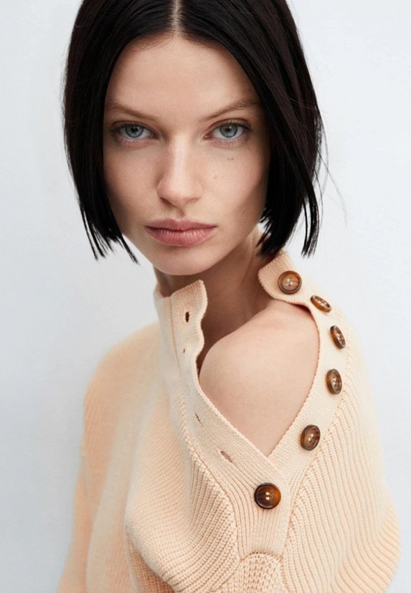 Водолазка Mango