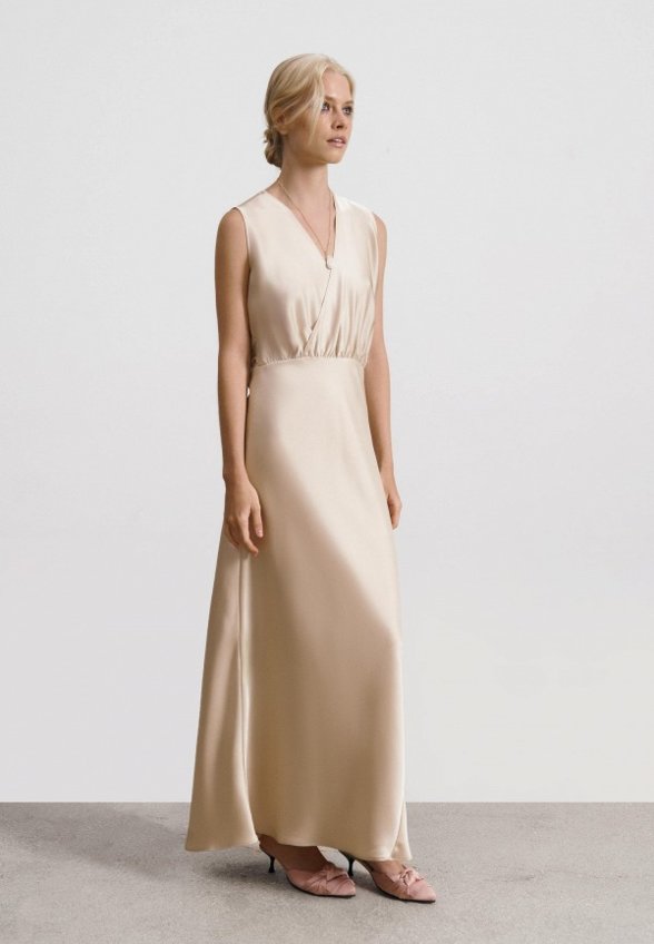 Платье True Red