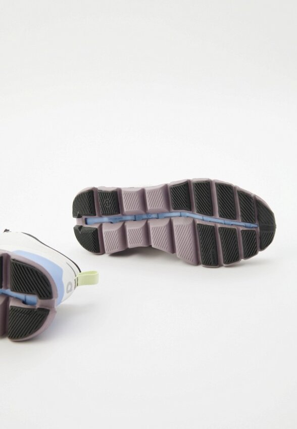 Кроссовки On