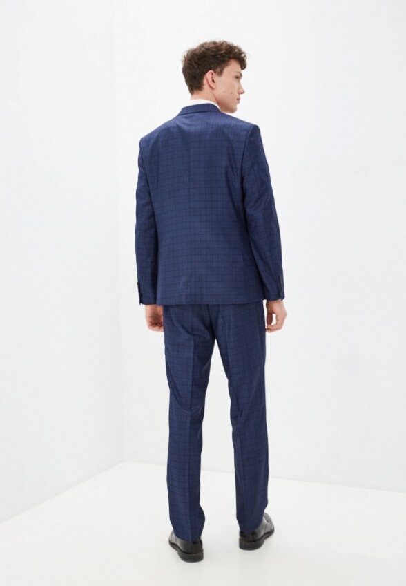 Костюм классический Laconi