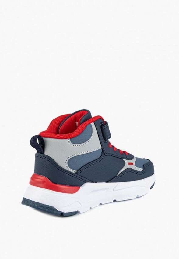 Кроссовки Kapika