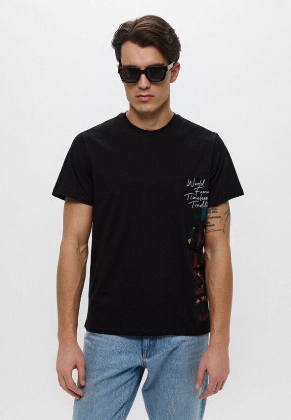 Футболка Guess