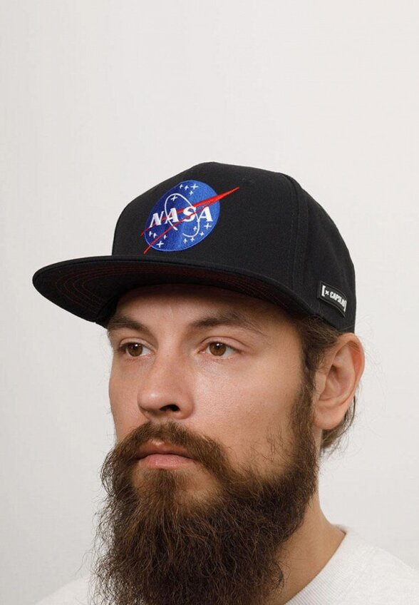 Бейсболка Capslab