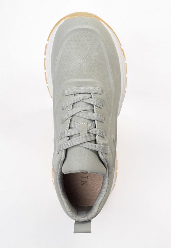 Кроссовки Niota Line