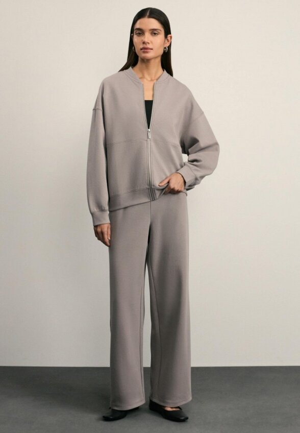 Олимпийка Zarina