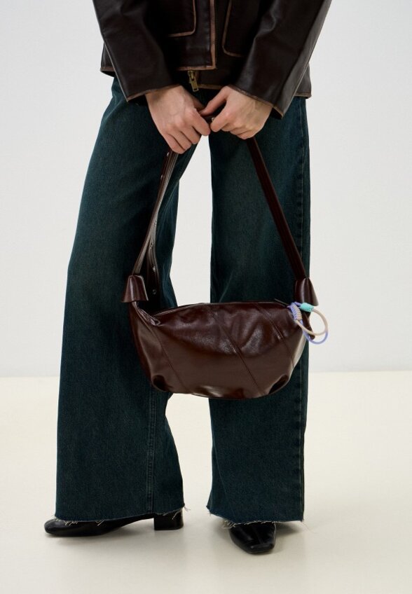 Сумка и брелок May Va