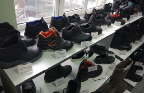 Spec-Shop23