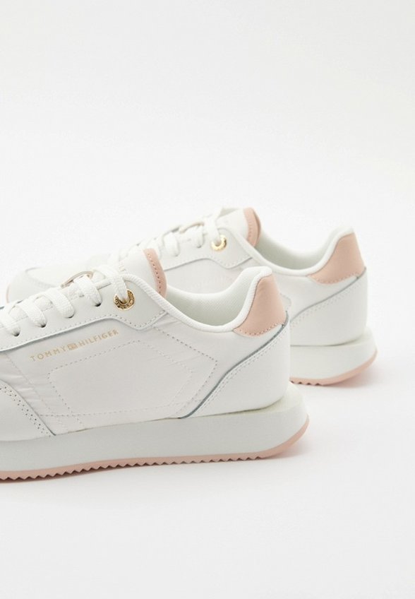 Кроссовки Tommy Hilfiger