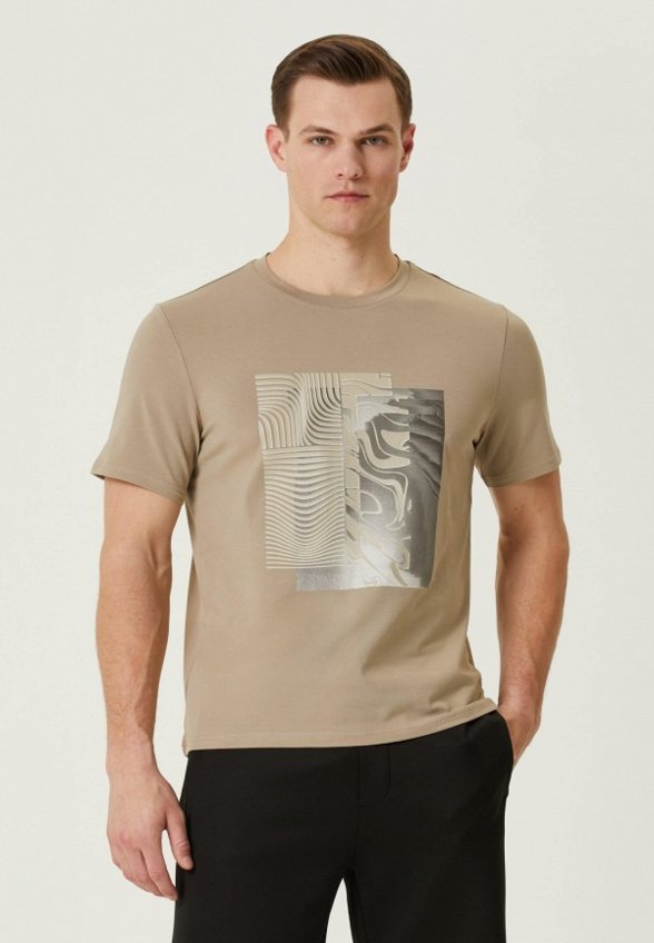 Футболка NetWork