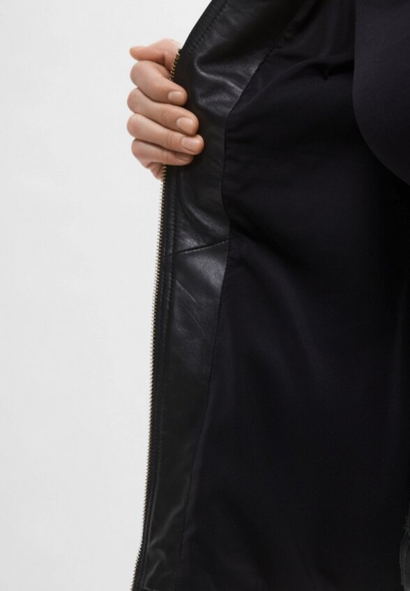 Куртка кожаная Blugirl