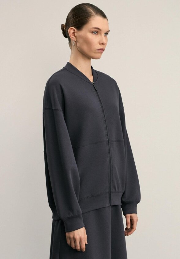 Олимпийка Zarina