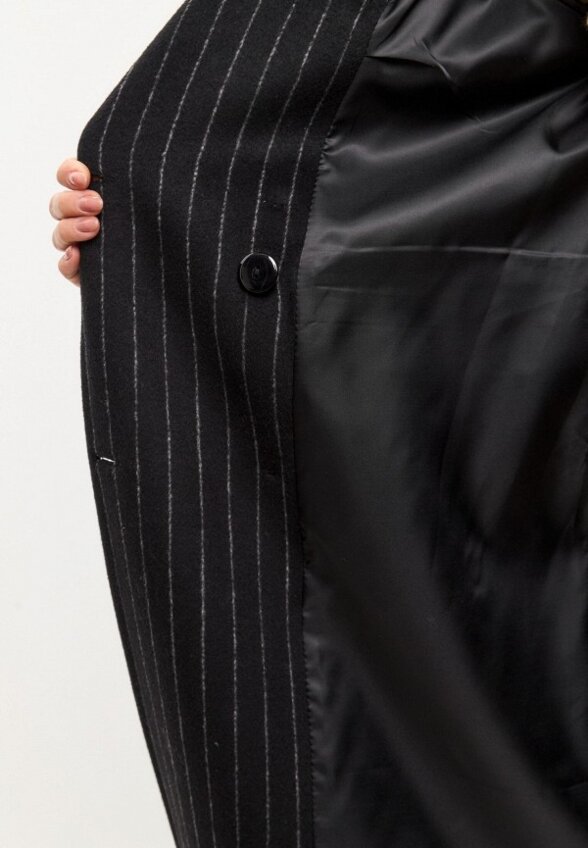 Пальто двубортное Noele Boutique