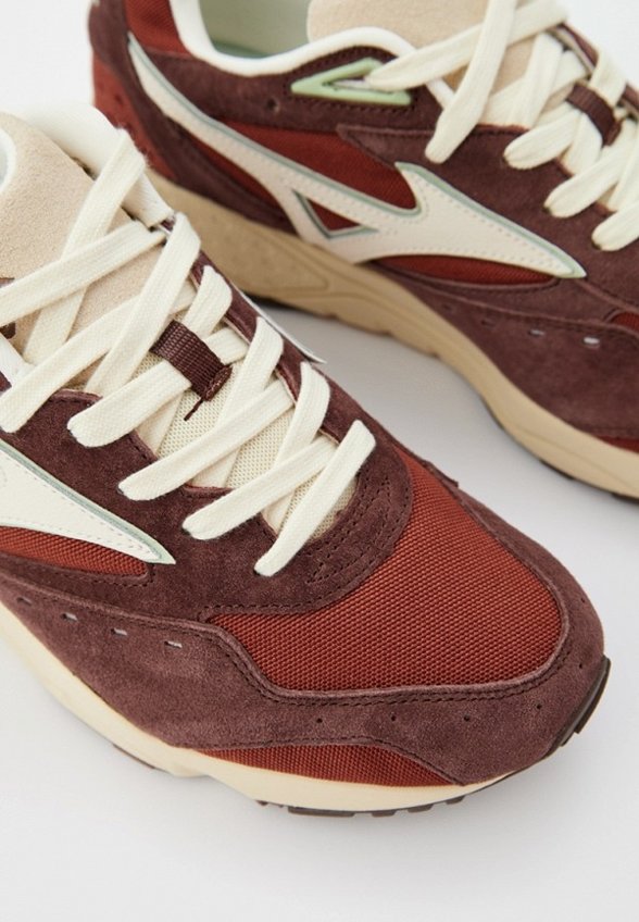 Кроссовки Mizuno