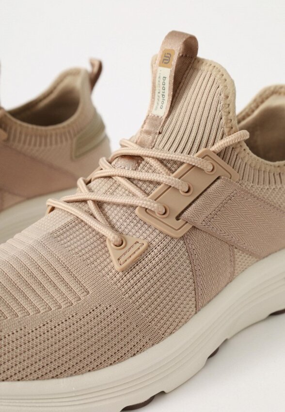 Кроссовки Baasploa