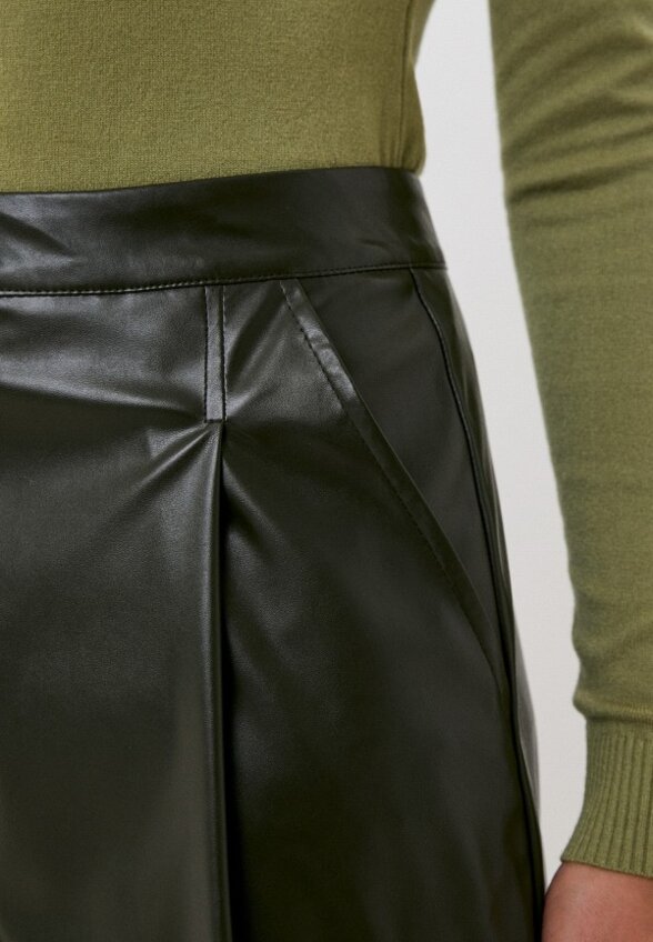 Шорты кожаные Naturel