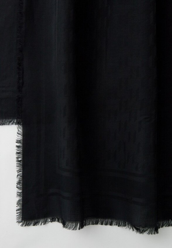 Палантин Karl Lagerfeld