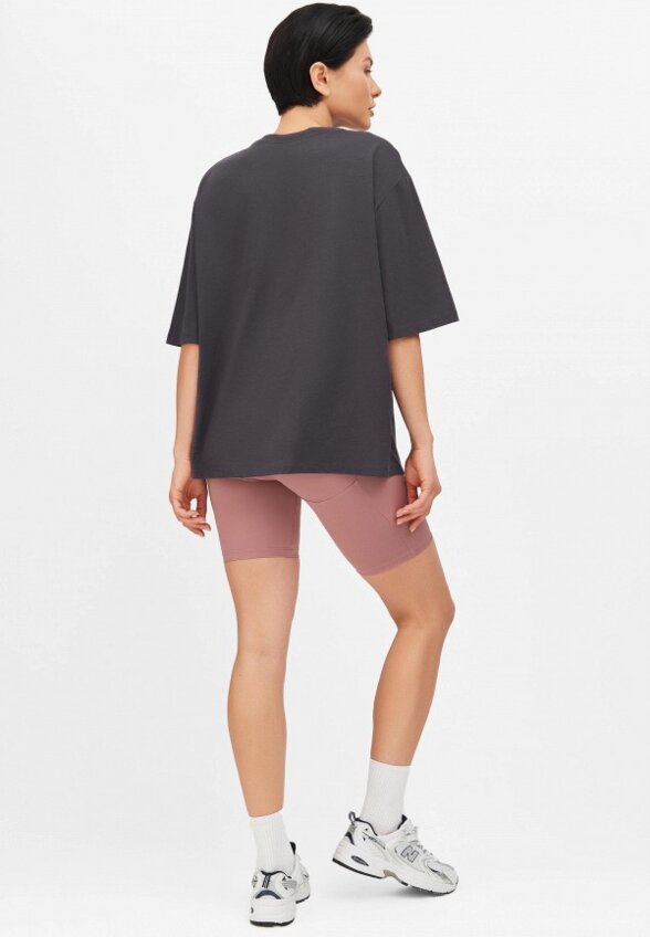 Футболка Neverlate