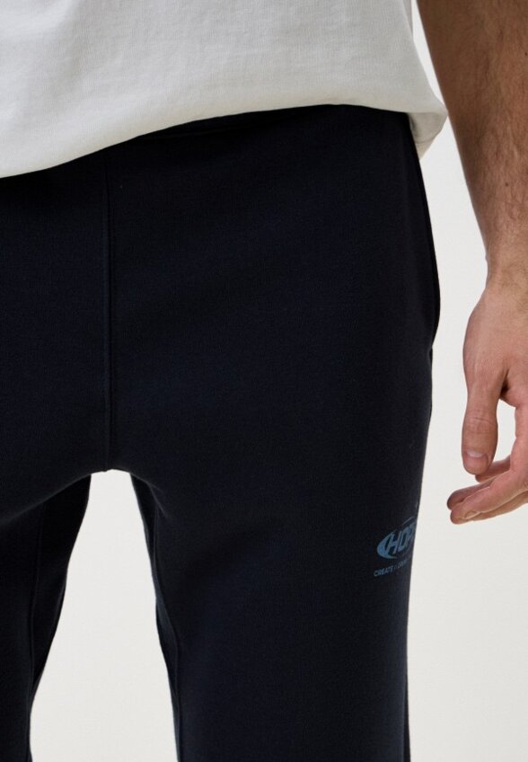 Брюки спортивные Mark Formelle