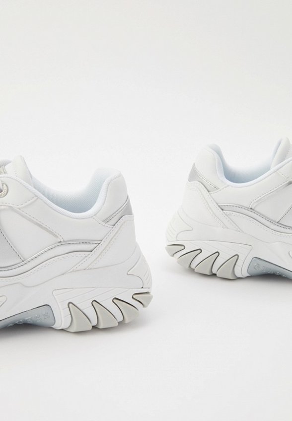 Кроссовки Guess