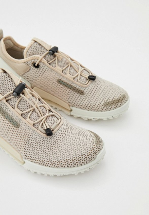 Кроссовки Ecco