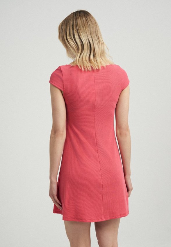 Платье Твое