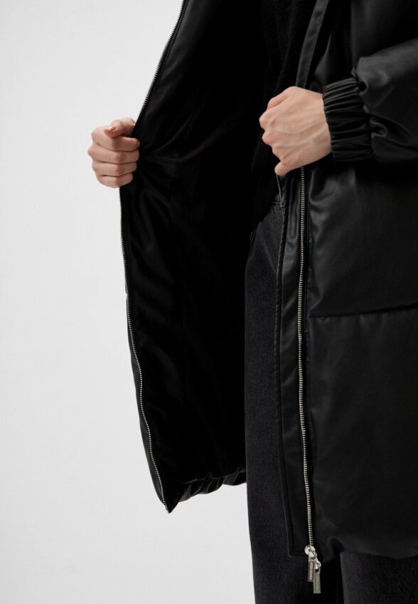 Пуховик Armani Exchange