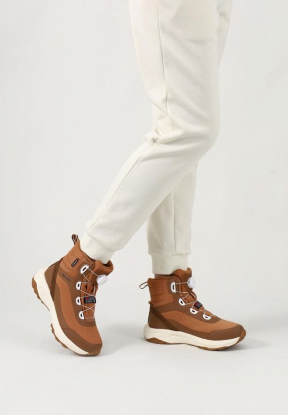 Кроссовки Baasploa