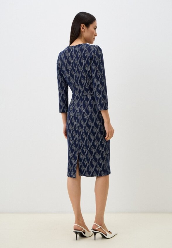 Платье MadaM T