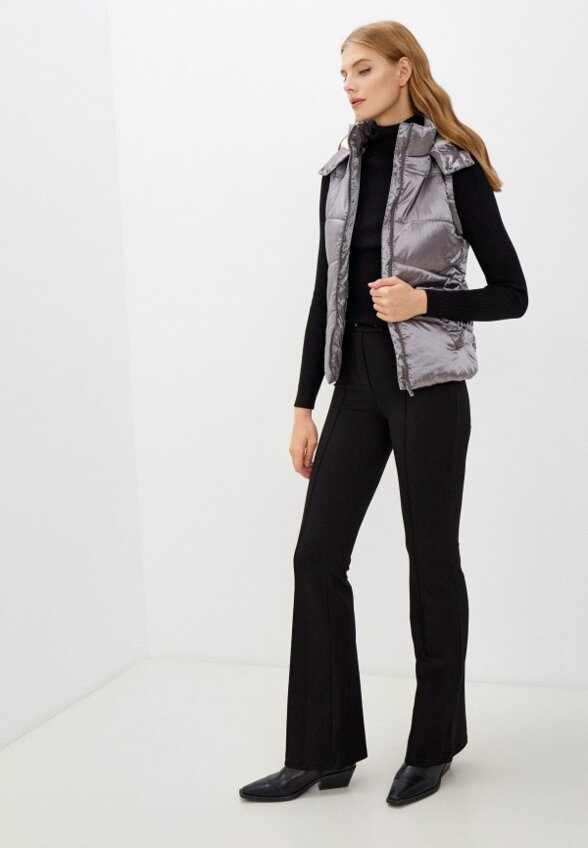 Жилет утепленный Abricot