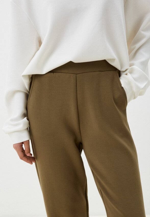 Брюки спортивные Colin's