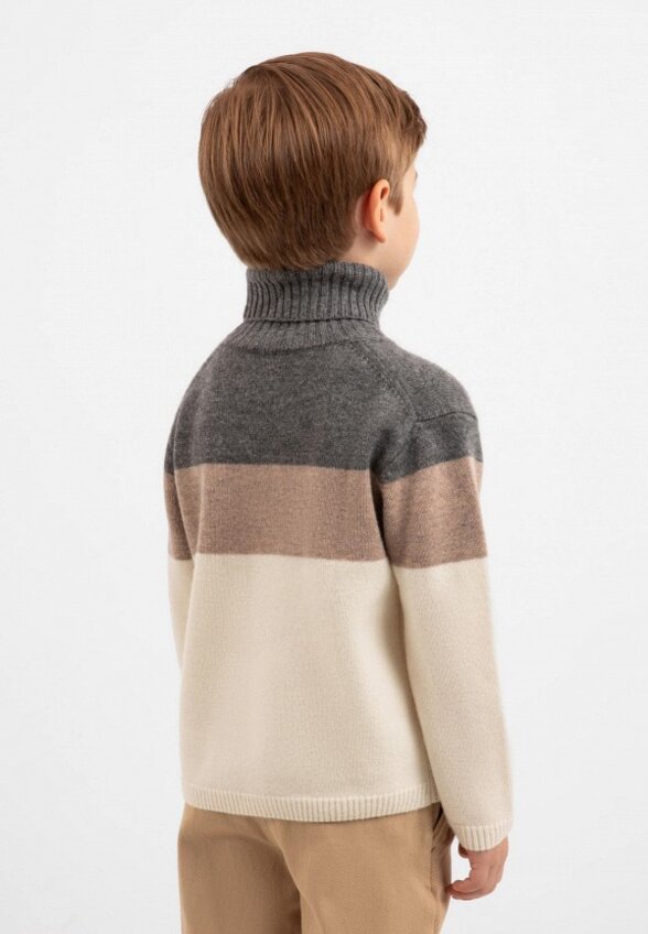 Свитер Roberto Moretti