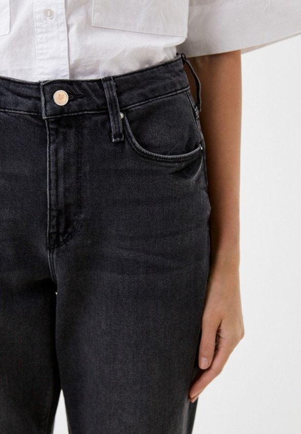 Джинсы Colin's