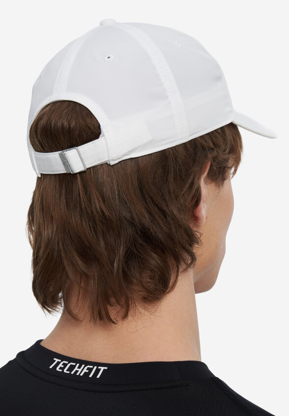 Бейсболка adidas, Белый