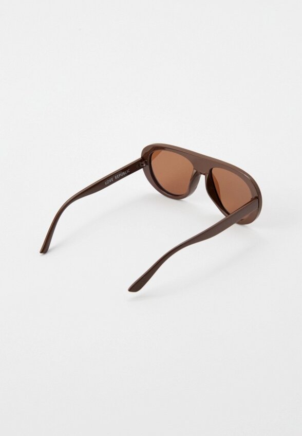 Очки солнцезащитные Love Republic