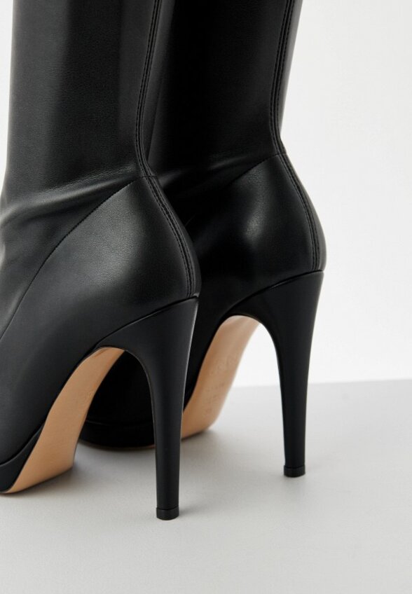 Сапоги Casadei