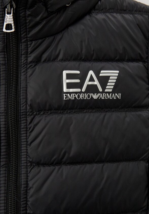 Жилет утепленный EA7