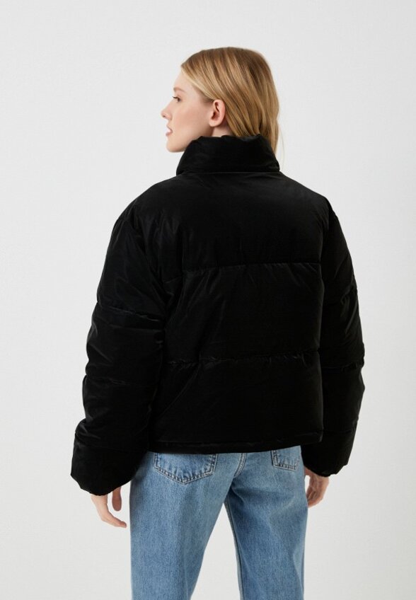 Пуховик Colin's