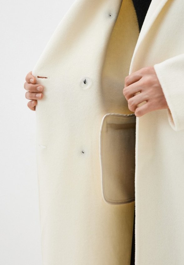 Пальто двубортное Belucci