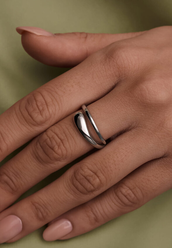 Объемное серебряное кольцо MIESTILO MIE