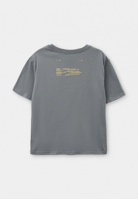 Футболка Sui Generis