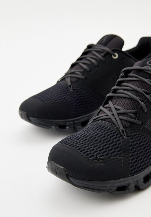 Кроссовки On