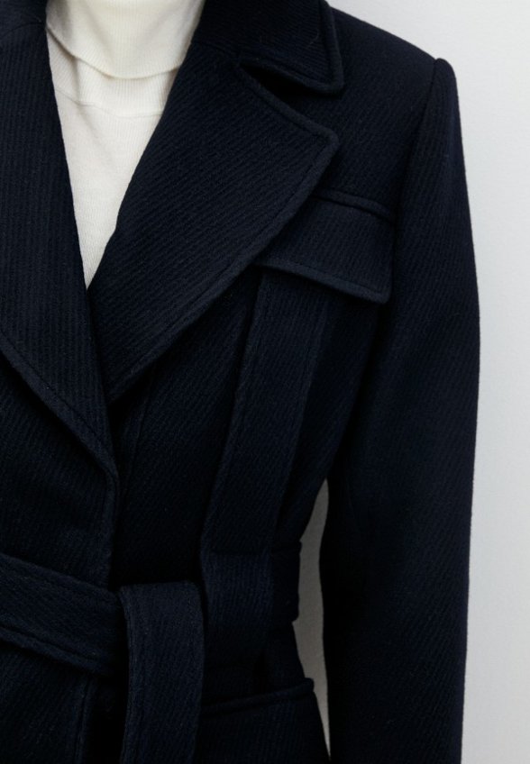 Пальто-халат B.L.E.S.