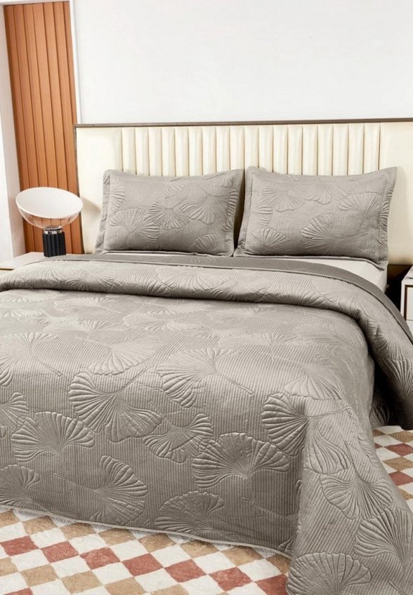 Комплект с покрывалом Sofi De Marko