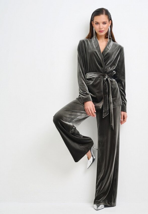 Костюм La selva