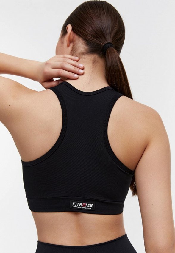 Топ спортивный Fitbomb