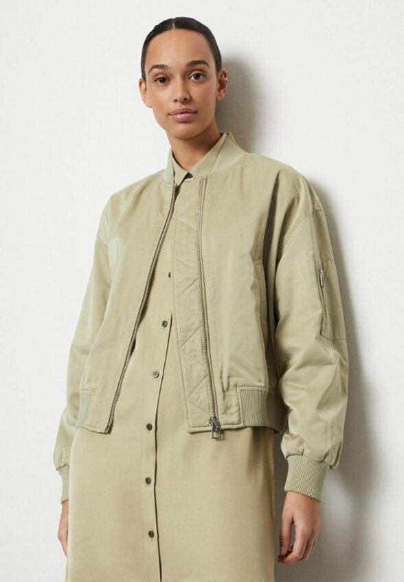 Бомбер Marc O'Polo