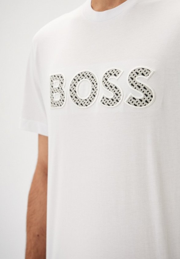 Футболка Boss